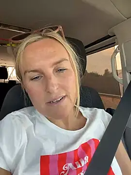Spicy-Peach online show from July 24, 2026, 1:18 pm