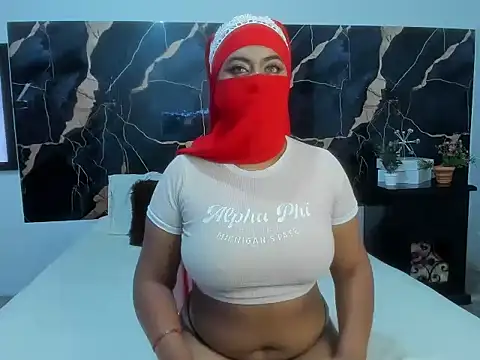 LucyWils online show from July 16, 2026, 12:02 pm