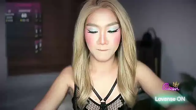 Allmightymariax online show from July 10, 2026, 11:43 am