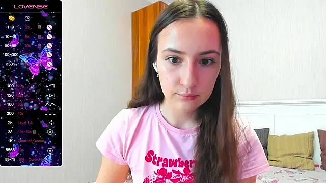 Snapshot of Pink_Soda2 chatting on July 8, 2026, 2:57 am Pink Soda2 online show from July 8, 2026, 2:57 am