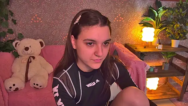 MelissaCartie online show from July 18, 2026, 3:31 pm