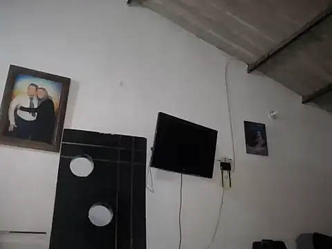 EmmaAlba05 online show from July 23, 2026, 5:27 am