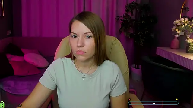 Snapshot of Kira_Miragee chatting on July 28, 2026, 1:02 am Kira Miragee online show from July 28, 2026, 1:02 am