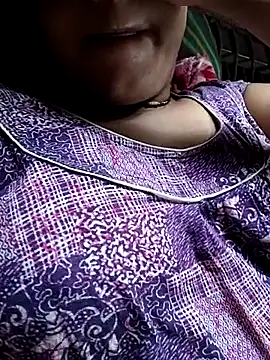 Snapshot of Girlstrip1 chatting on July 14, 2026, 4:50 am Girlstrip1 online show from July 14, 2026, 4:50 am