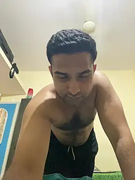 wellitsme07 online show from July 15, 2026, 6:53 am