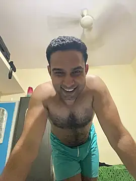 wellitsme07 online show from July 14, 2026, 2:45 pm