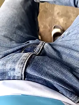 AdnanHotBoyxx online show from July 19, 2026, 6:44 am