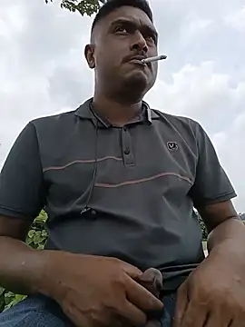 AdnanHotBoyxx online show from July 28, 2026, 5:48 am