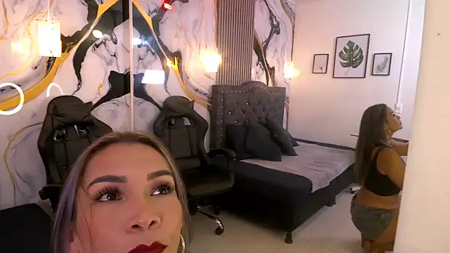 milf katie online show from July 26, 2026, 3:13 am