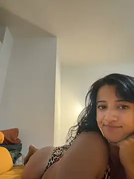 AishaLoveX online show from July 15, 2026, 7:43 pm