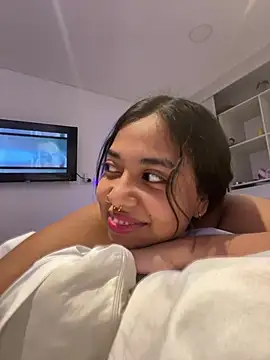 aly nicc online show from July 26, 2026, 11:00 pm