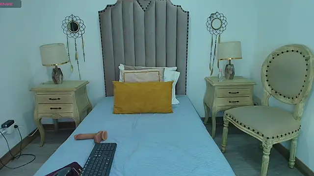 violeta gomez 5 online show from July 29, 2026, 8:08 pm