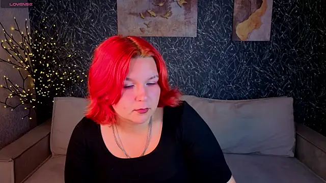 Emma Davise online show from July 17, 2026, 1:03 am