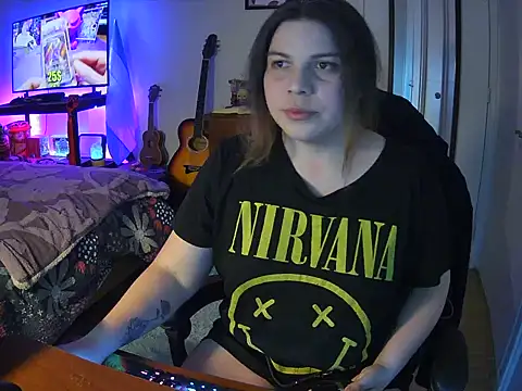 Snapshot of Allis_Wonderland chatting on July 24, 2026, 3:13 am Allis Wonderland online show from July 24, 2026, 3:13 am
