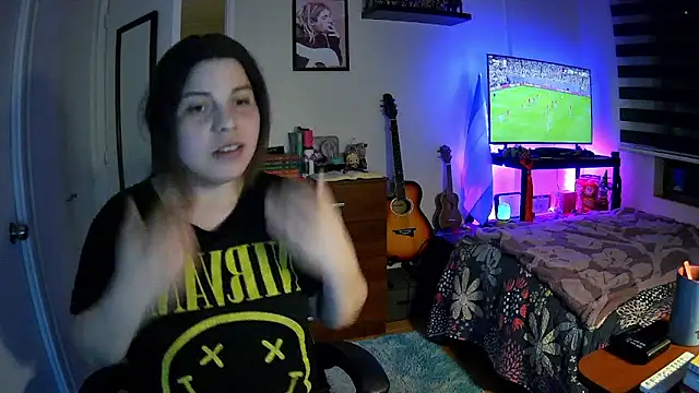 Snapshot of Allis_Wonderland chatting on July 12, 2026, 3:18 am Allis Wonderland online show from July 12, 2026, 3:18 am
