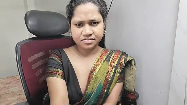 Sonia bano87 online show from July 9, 2026, 7:24 pm