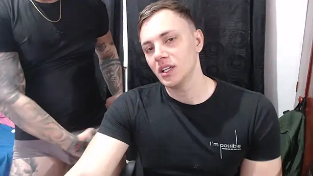 Snapshot of kike_energy chatting on April 16, 2026, 10:01 pm kike energy online show from April 16, 2026, 10:01 pm