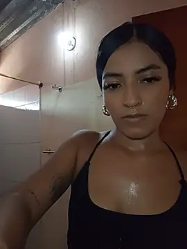 SiennaBlaze3 online show from July 24, 2026, 8:49 pm