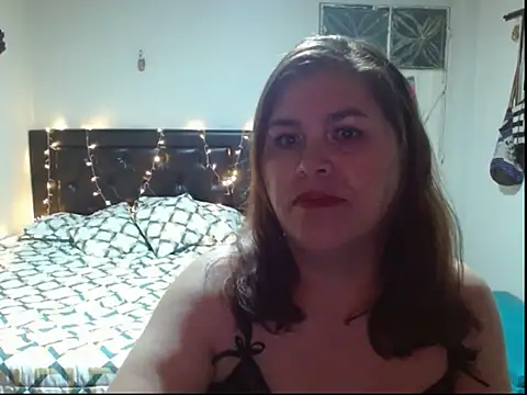 Snapshot of Pao_vi chatting on July 22, 2026, 2:24 am Pao vi online show from July 22, 2026, 2:24 am