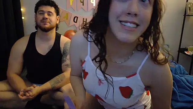 cutiecouple9396 online show from July 30, 2026, 5:39 am