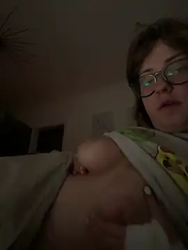 Bonnie0bi online show from July 21, 2026, 12:02 am