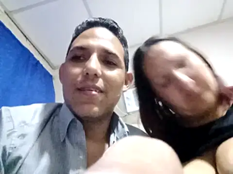 kaver hot online show from July 19, 2026, 4:32 am