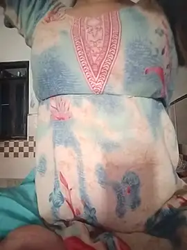 Monika sharma001 online show from July 17, 2026, 4:43 am
