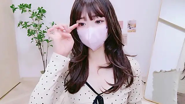 Suzuuu u online show from July 30, 2026, 1:27 am