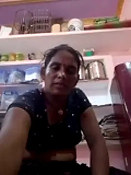 Rakhihot35 online show from July 28, 2026, 11:17 am
