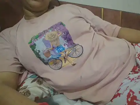 cute girl 12 online show from July 28, 2026, 7:38 am