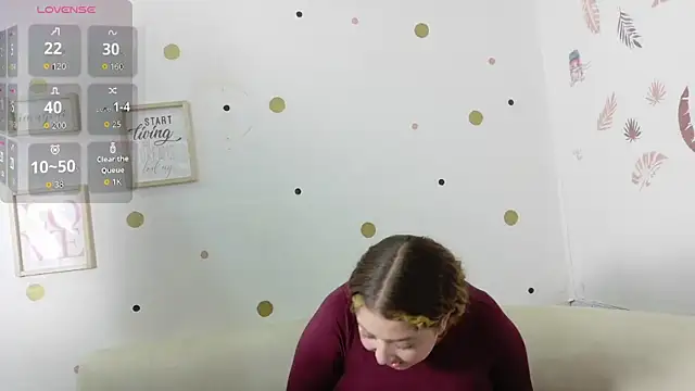 Emilyblosom-y-MiaRose online show from July 25, 2026, 5:30 pm