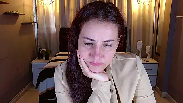 kathekitten online show from July 17, 2026, 7:44 pm