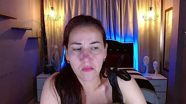kathekitten online show from July 25, 2026, 7:42 pm