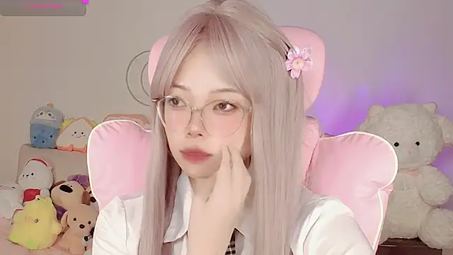 Snapshot of _MiMiii_ chatting on July 13, 2026, 7:35 pm MiMiii online show from July 13, 2026, 7:35 pm