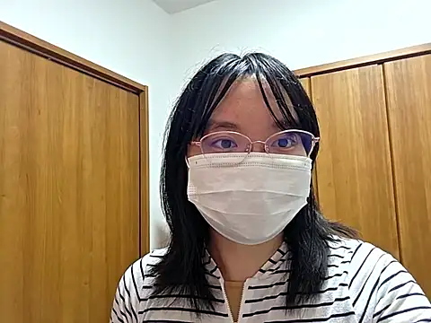 Snapshot of momonga_ichigo chatting on July 24, 2026, 3:08 pm momonga ichigo online show from July 24, 2026, 3:08 pm