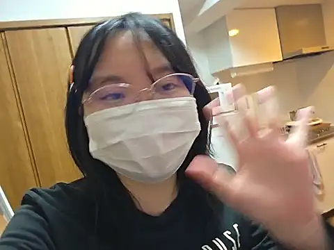 Snapshot of momonga_ichigo chatting on July 25, 2026, 3:07 pm momonga ichigo online show from July 25, 2026, 3:07 pm