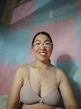 Boosbig01 online show from July 21, 2026, 1:12 pm