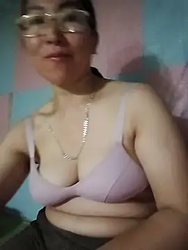 Boosbig01 online show from July 25, 2026, 8:48 pm