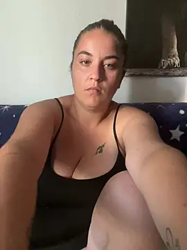 Anabela18 online show from August 4, 2026, 12:31 pm