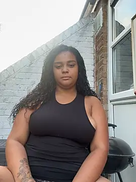 goldenevny online show from July 18, 2026, 6:49 pm