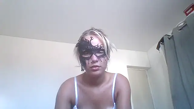 JeuneCharme1 online show from July 17, 2026, 1:30 pm