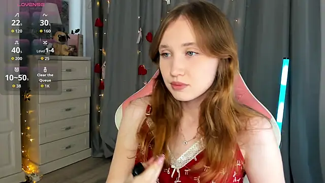 CozyKisses online show from July 25, 2026, 10:00 am