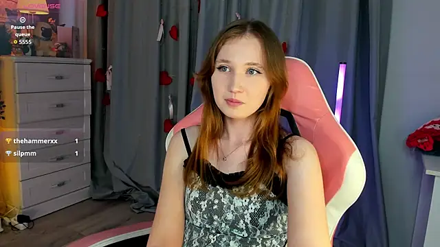 CozyKisses online show from July 17, 2026, 10:01 am