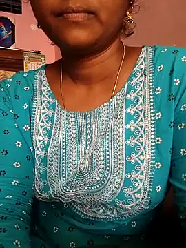 Snapshot of Divya_telugu22 chatting on July 13, 2026, 10:03 am Divya telugu22 online show from July 13, 2026, 10:03 am