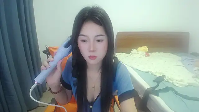 bhzhanglifang online show from July 19, 2026, 1:25 am