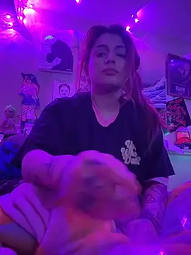 UrHellBri-L online show from July 31, 2026, 5:29 am
