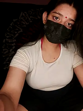 DaisyDreamz online show from August 7, 2026, 5:41 pm