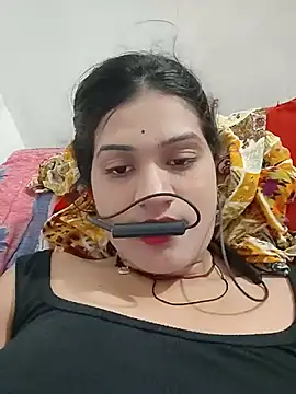 Hott karisma online show from July 26, 2026, 7:48 am