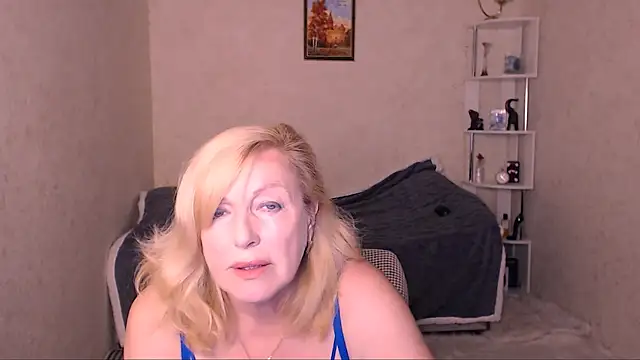 Samantha Si online show from July 8, 2026, 9:54 am