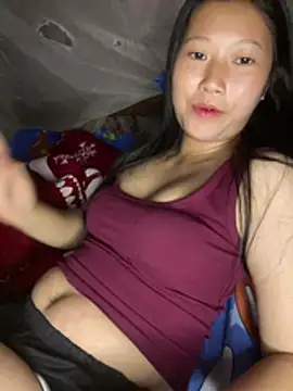 Snapshot of My-nhung chatting on July 24, 2026, 11:23 pm My-nhung online show from July 24, 2026, 11:23 pm